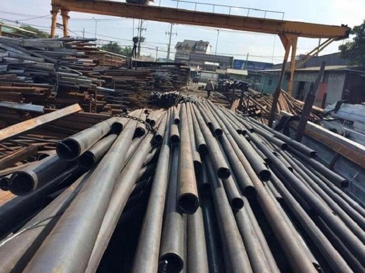 Các Yếu Tố Ảnh Hưởng Đến Giá Thu Mua Phế Liệu