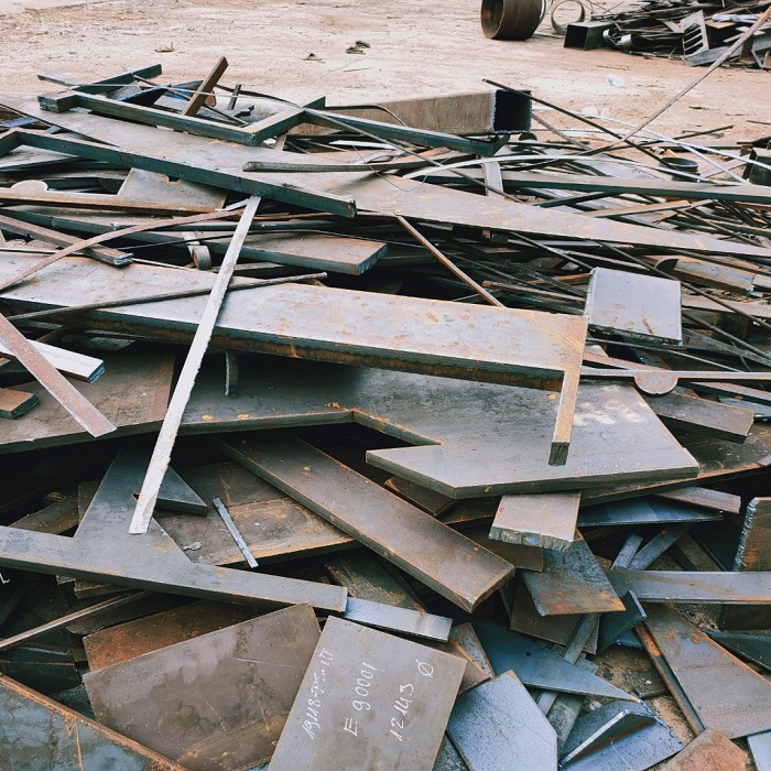 THU MUA SẮT THÉP PHẾ LIỆU GIÁ CAO TẠI BÌNH DƯƠNG